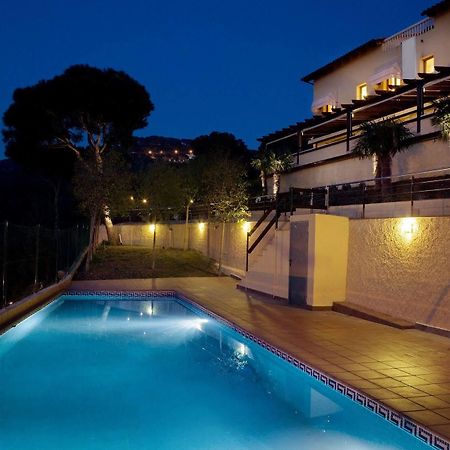 Hotel Porta D'Alella Bagian luar foto